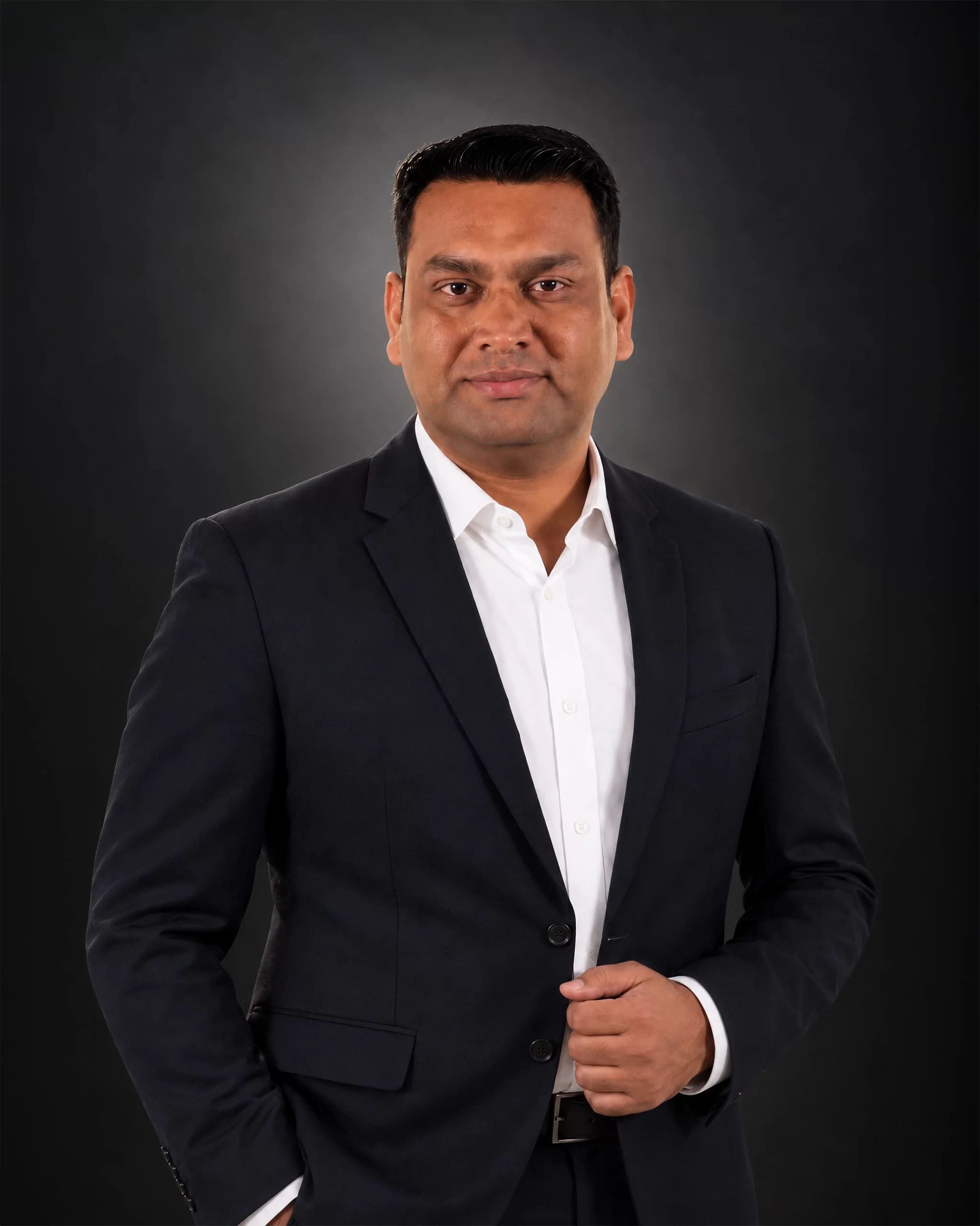 Amit R. Adhvaryu - Founder of Shiv Fashion Corner